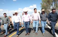 Cumple Gobernador David Monreal con el rescate carretero; rehabilita 7 kilómetros de superficie en El Jagüey, Villanueva