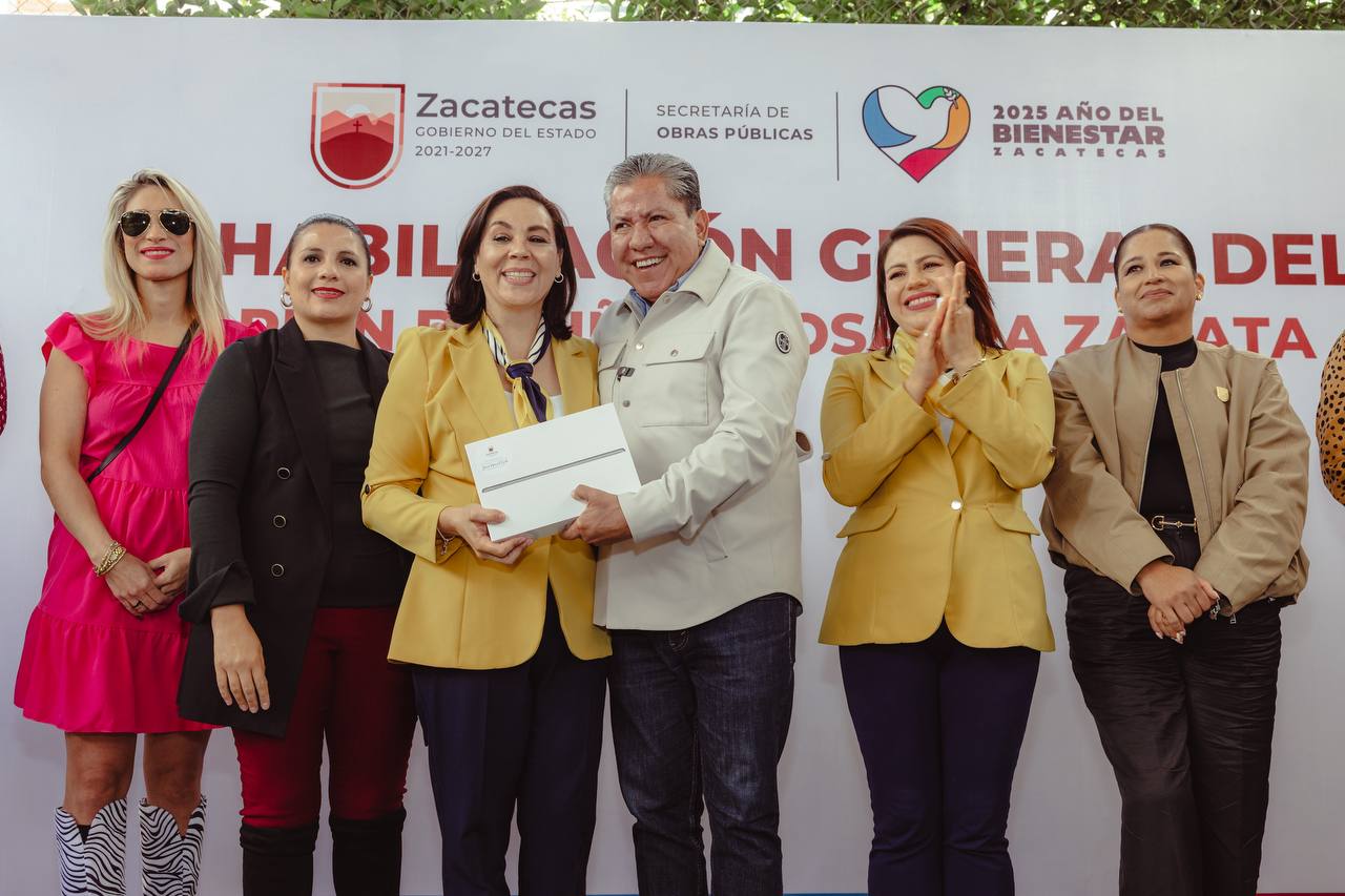 Con inversión de 1.7 mdp, entrega Gobernador David Monreal infraestructura educativa en la capital zacatecana