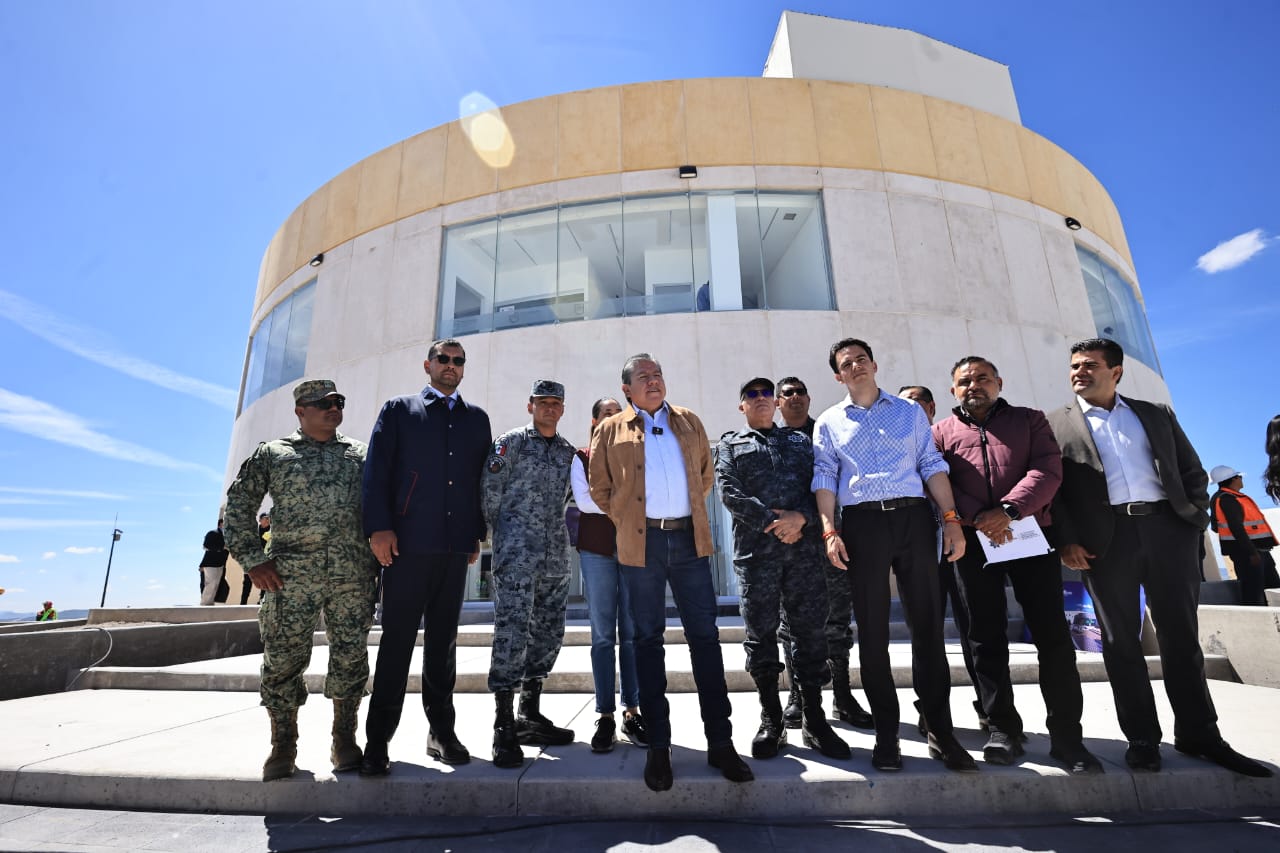 Supervisa Gobernador David Monreal el C5i Zacatecas, uno de los centros de inteligencia más modernos del país