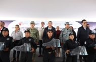 Entrega Gobernador David Monreal equipamiento a corporaciones de seguridad de región sureste por más de 81.2 mdp