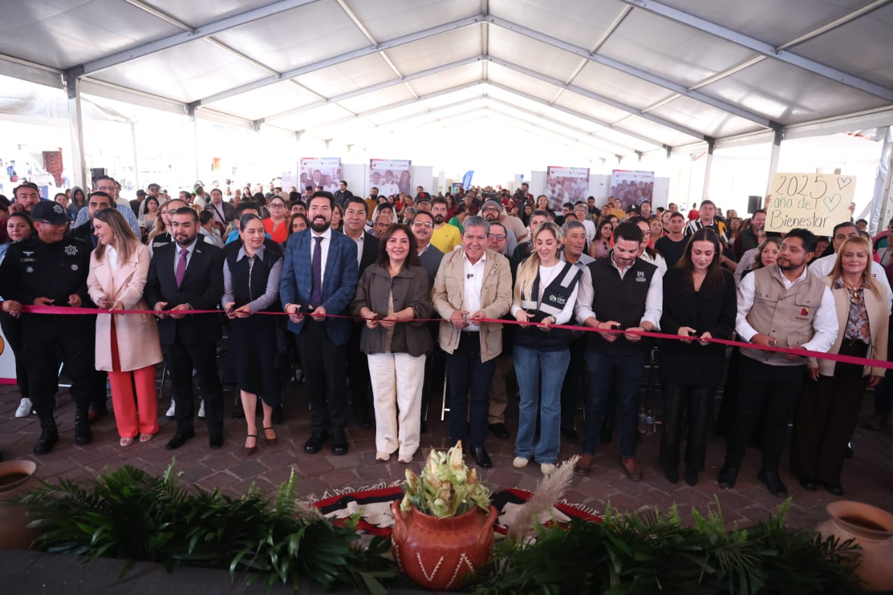 Encabeza Gobernador David Monreal Feria Nacional de Empleo para las Juventudes con 1 mil 700 vacantes ofertadas