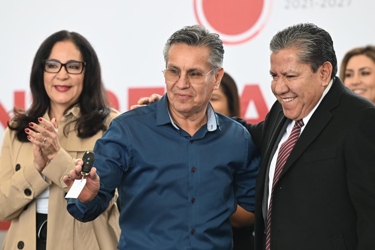 Entrega Gobernador David Monreal 65 vehículos nuevos para fortalecer la administración pública estatal