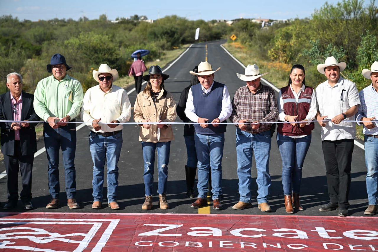 Se rescatará el 100% de las carreteras en Fresnillo: Gobernador David Monreal Ávila