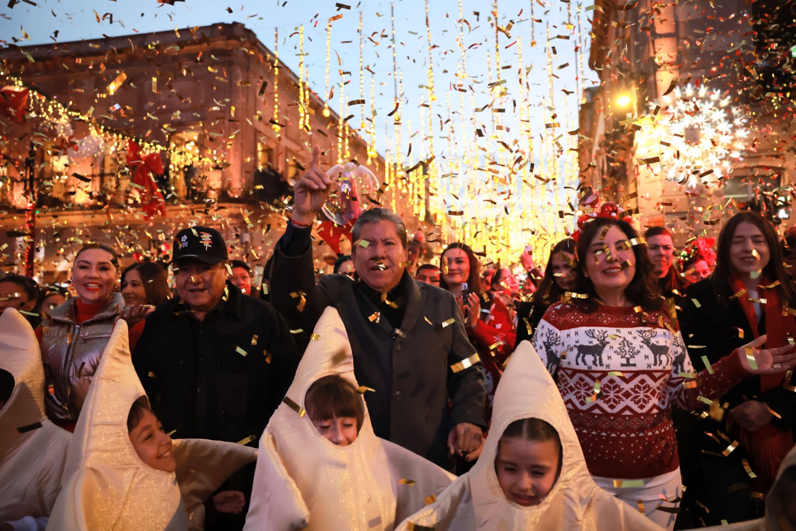 Inunda la magia de la Navidad el Centro Histórico con Festival de Luces Zacatecas 2025